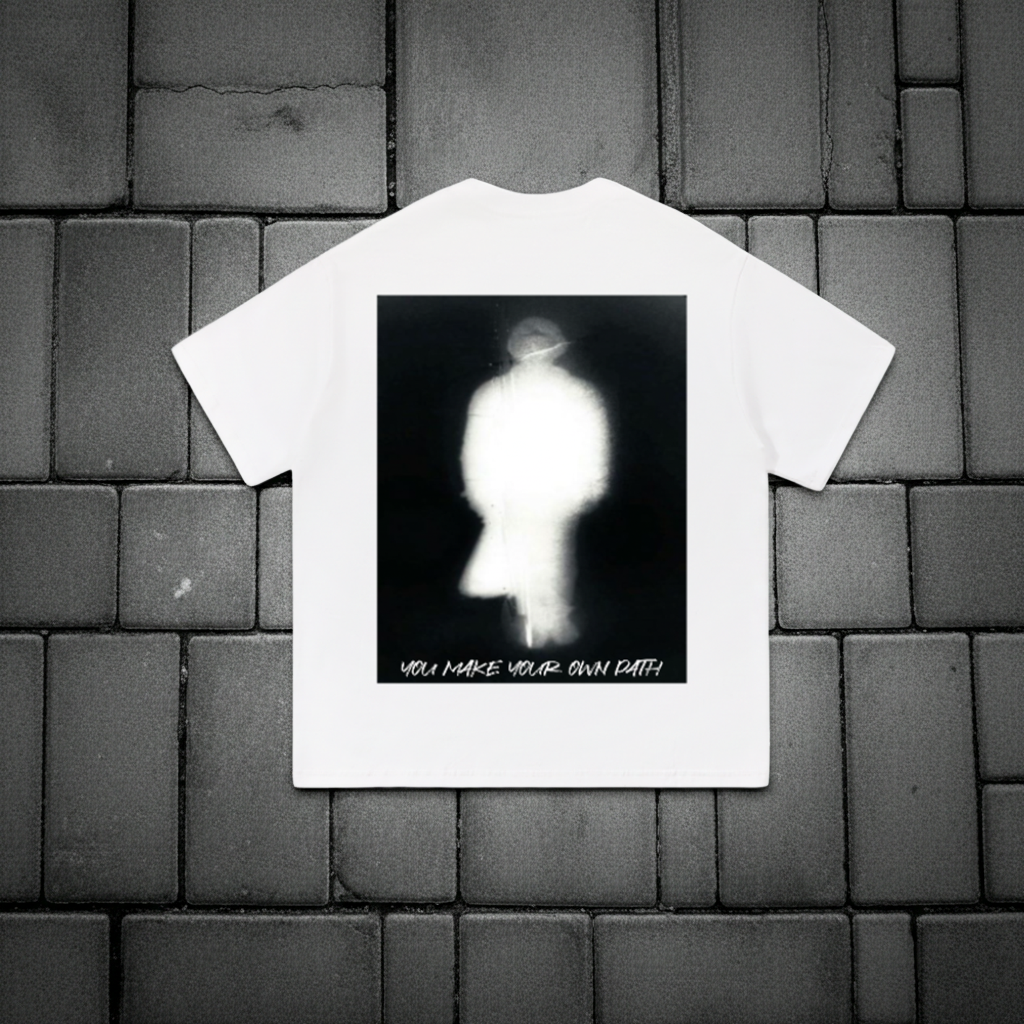 white short sleeve t-shirt